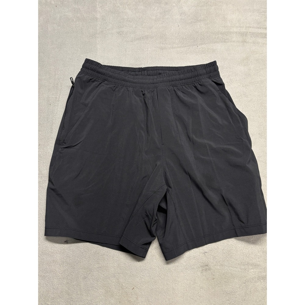 Lululemon Mens Shorts Black Athletic Gym Training Performance Comfortable size M